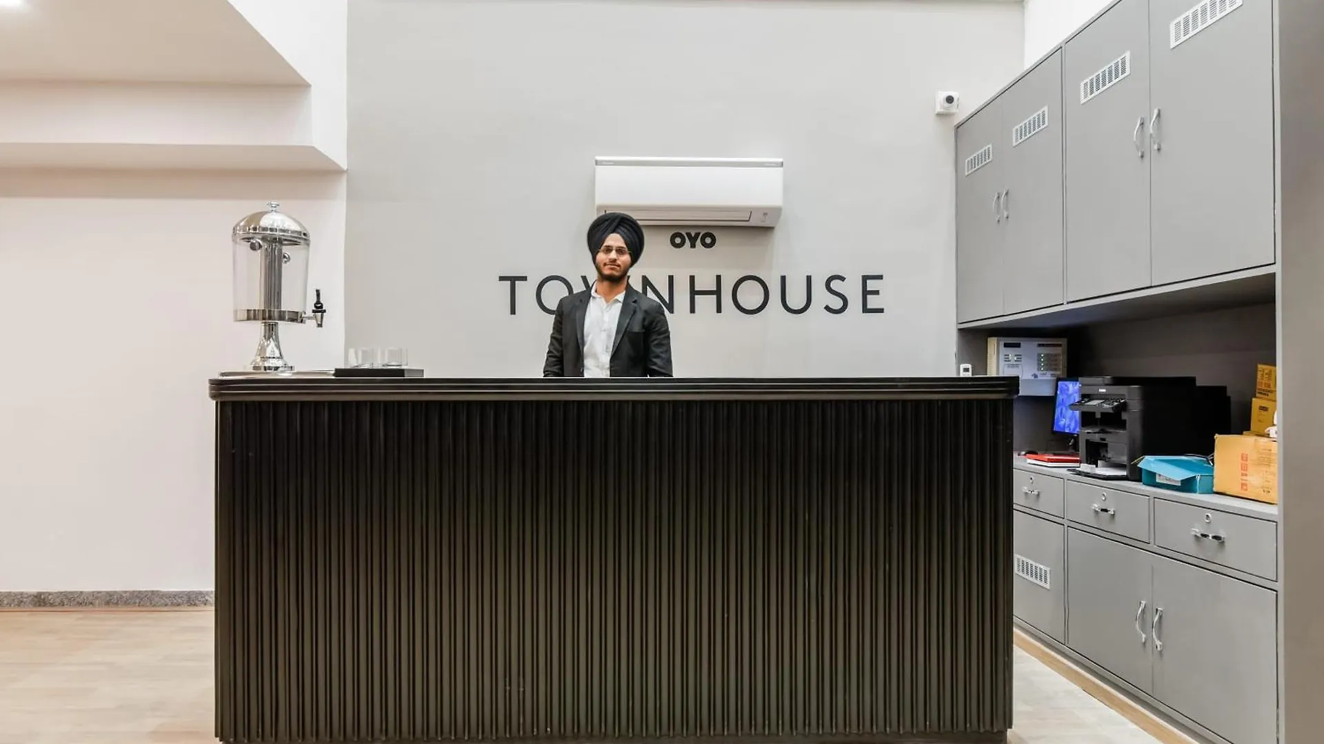 Super Townhouse 094 Hotel Moro Delhi  Delhi (National Capital Territory of India)